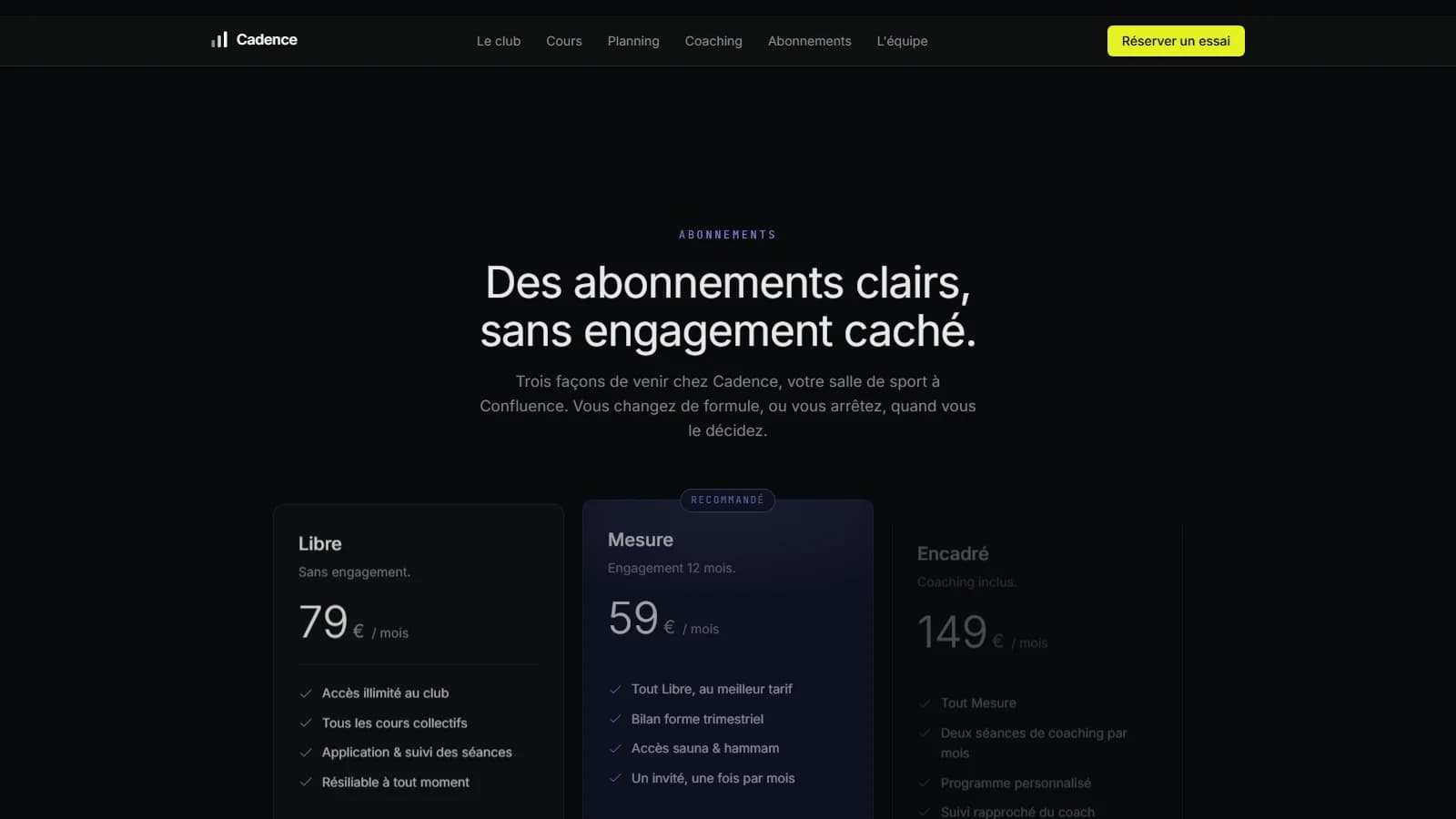 Section « Abonnements » titrée « Des abonnements clairs, sans engagement caché. » avec trois formules côte à côte : Libre à 79 € par mois sans engagement, Mesure à 59 € par mois marquée « Recommandé » (engagement 12 mois, sauna et hammam), et Encadré à 149 € par mois coaching inclus