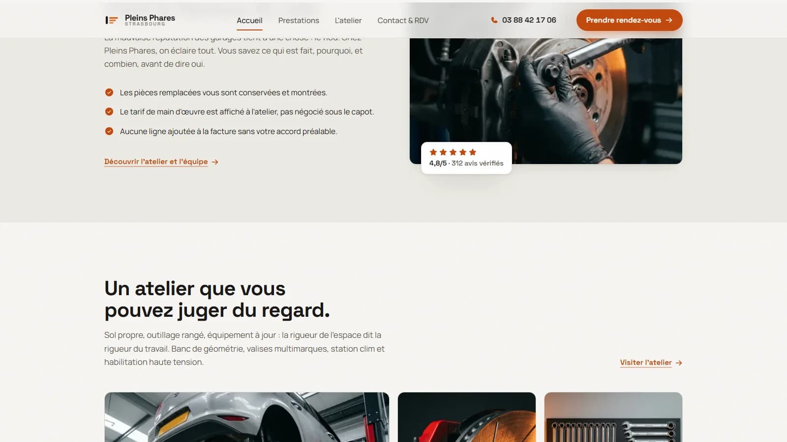 Section transparence listant les engagements du garage (pièces remplacées conservées et montrées, tarif de main d'œuvre affiché, aucune ligne ajoutée à la facture sans accord), avec une photo de mécanicien à la clé dynamométrique et la note 4,8/5 sur 312 avis vérifiés